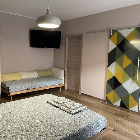 Affittacamere Da Andre E Mary Venzone Kültér fotó